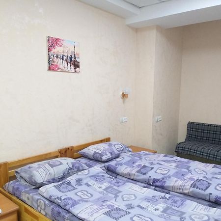 Sherlock Hotel Kharkiv Extérieur photo
