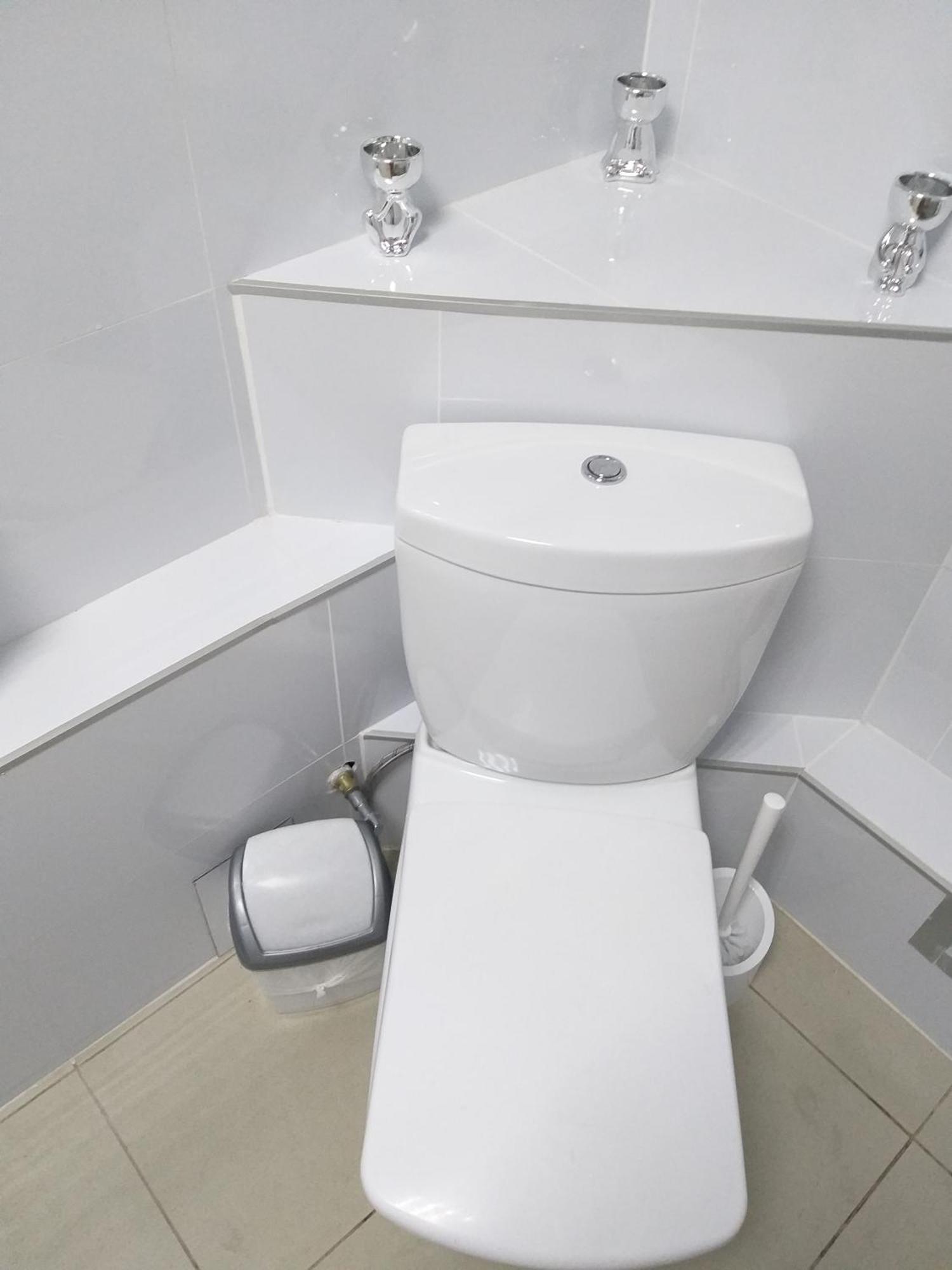 Sherlock Hotel Kharkiv Extérieur photo